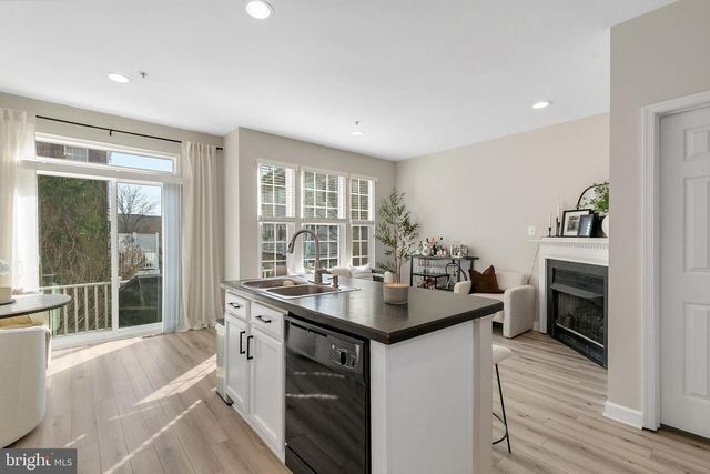 709 GAITHER RD, Rockville, MD 20850