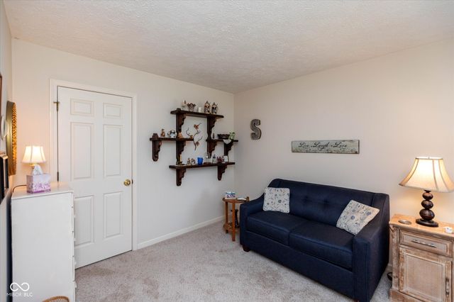 7086 Steinmeier Drive W, Indianapolis, IN 46220