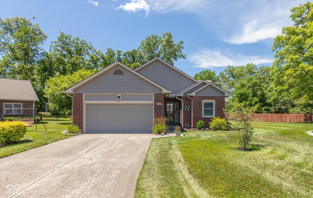 7086 Steinmeier Drive W, Indianapolis, IN 46220
