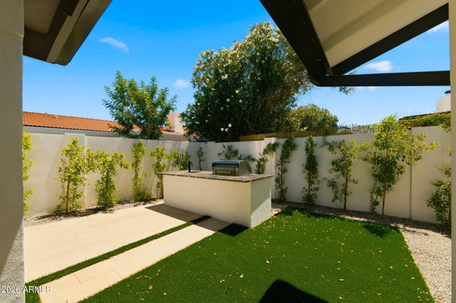 8552 E VIA DEL PALACIO --, Scottsdale, AZ 85258