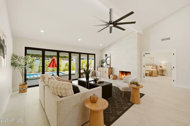 8552 E VIA DEL PALACIO --, Scottsdale, AZ 85258