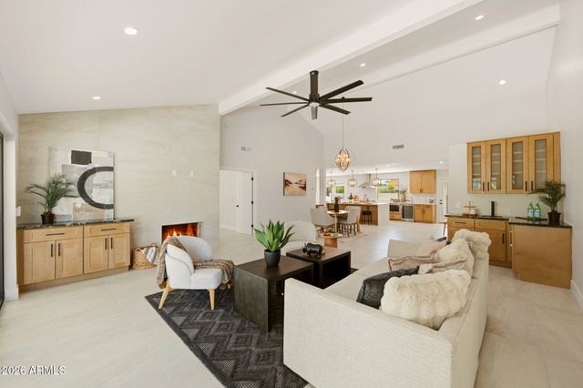 8552 E VIA DEL PALACIO --, Scottsdale, AZ 85258