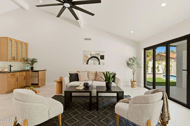 8552 E VIA DEL PALACIO --, Scottsdale, AZ 85258