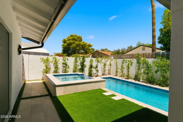 8552 E VIA DEL PALACIO --, Scottsdale, AZ 85258