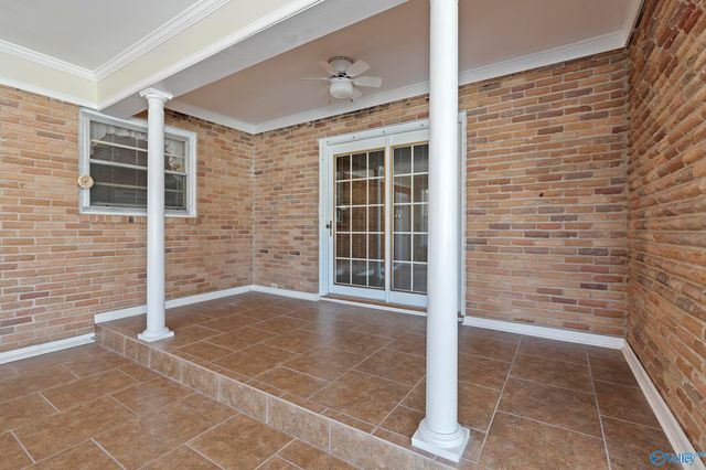 4300 Clayrest Drive NW, Huntsville, AL 35816