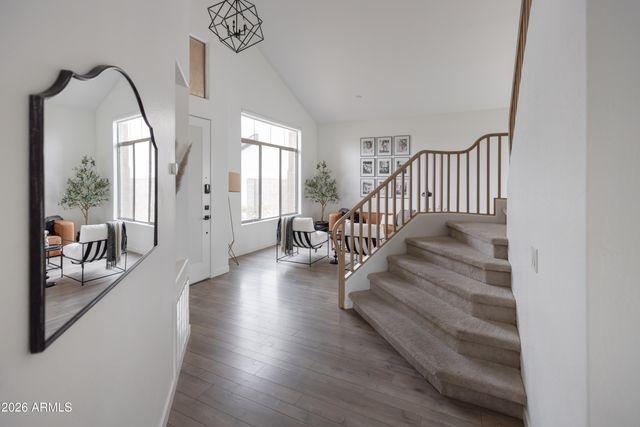 6735 E GELDING Drive, Scottsdale, AZ 85254