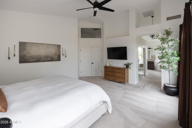 6735 E GELDING Drive, Scottsdale, AZ 85254