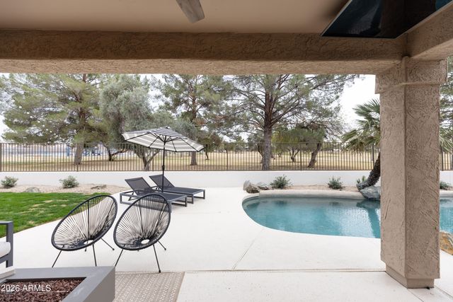 6735 E GELDING Drive, Scottsdale, AZ 85254