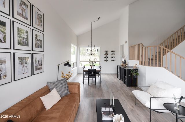 6735 E GELDING Drive, Scottsdale, AZ 85254