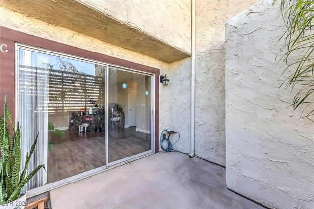 5015 Spencer Street C, Las Vegas, NV 89119