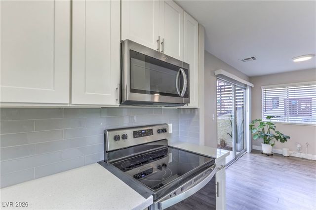 5015 Spencer Street C, Las Vegas, NV 89119