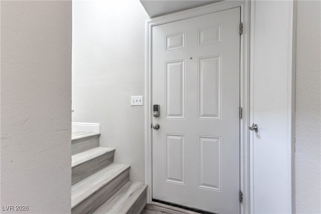 5015 Spencer Street C, Las Vegas, NV 89119