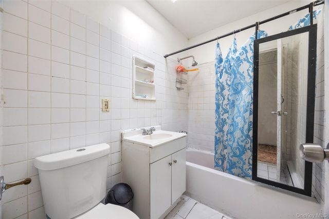 627 Commonwealth Avenue, Bronx, NY 10473
