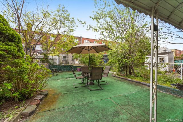 627 Commonwealth Avenue, Bronx, NY 10473