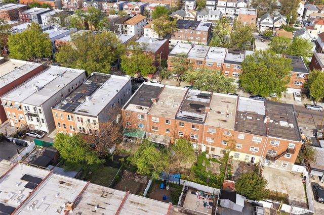627 Commonwealth Avenue, Bronx, NY 10473