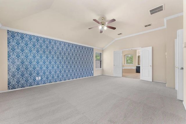 1801 Sharpsbury Drive, Euless, TX 76040