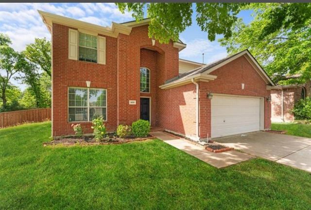 1801 Sharpsbury Drive, Euless, TX 76040