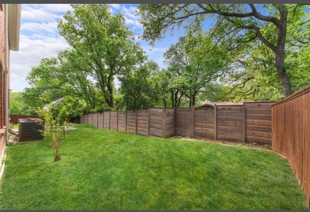 1801 Sharpsbury Drive, Euless, TX 76040