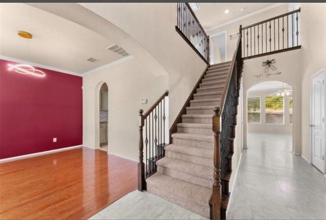 1801 Sharpsbury Drive, Euless, TX 76040