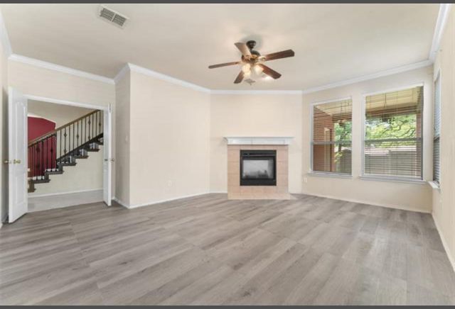 1801 Sharpsbury Drive, Euless, TX 76040