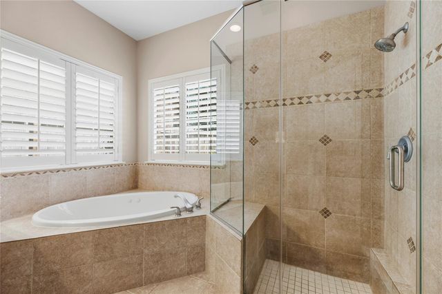 17411 Pinecreek Hollow Lane, Houston, TX 77095