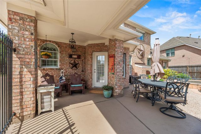 17411 Pinecreek Hollow Lane, Houston, TX 77095