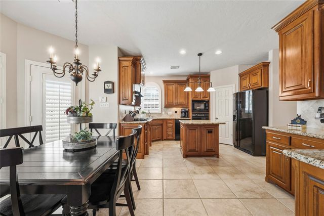 17411 Pinecreek Hollow Lane, Houston, TX 77095