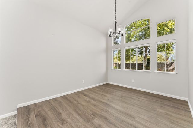 340 N Lexington Dr, Folsom, CA 95630