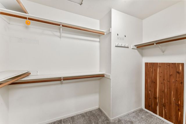 340 N Lexington Dr, Folsom, CA 95630