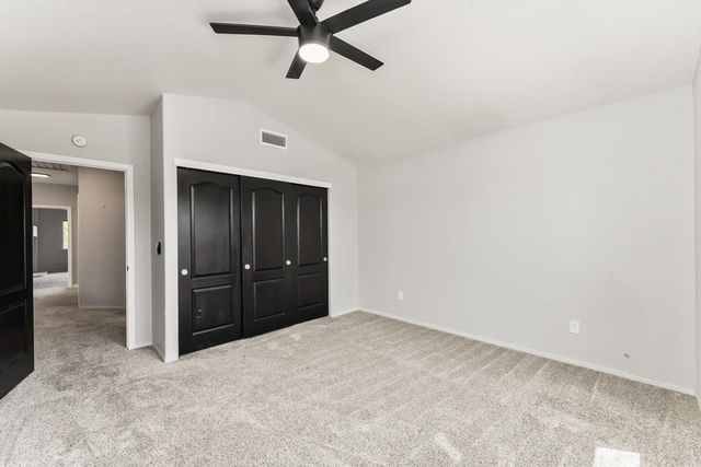 340 N Lexington Dr, Folsom, CA 95630