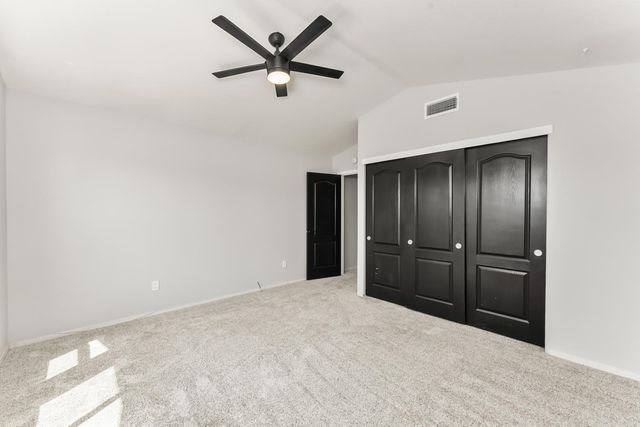 340 N Lexington Dr, Folsom, CA 95630