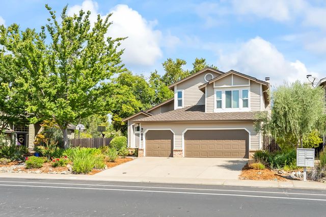 340 N Lexington Dr, Folsom, CA 95630