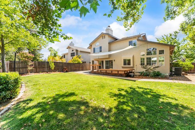340 N Lexington Dr, Folsom, CA 95630