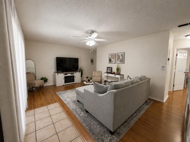 3810 CORTEZ DRIVE C, Tampa, FL 33614