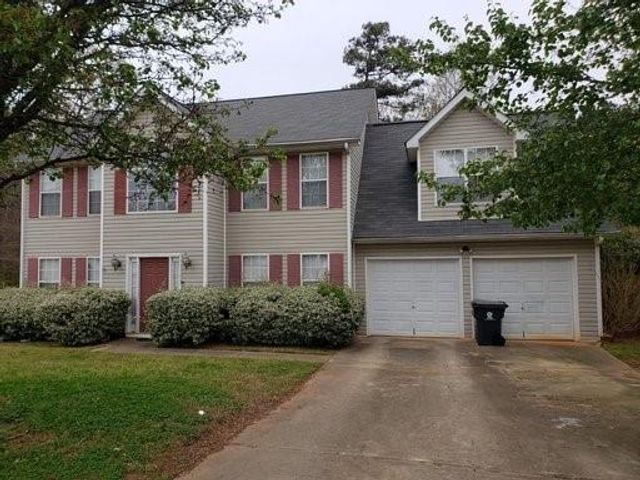 6535 Manor Creek Drive, Douglasville, GA 30135