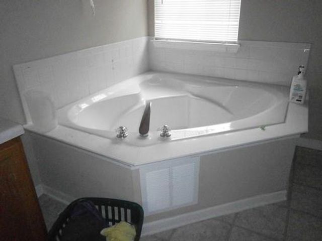 6535 Manor Creek Drive, Douglasville, GA 30135