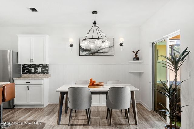 202 Alamere Drive SW, Palm Bay, FL 32908