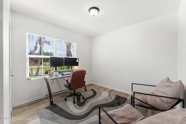 202 Alamere Drive SW, Palm Bay, FL 32908