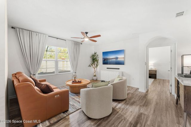 202 Alamere Drive SW, Palm Bay, FL 32908