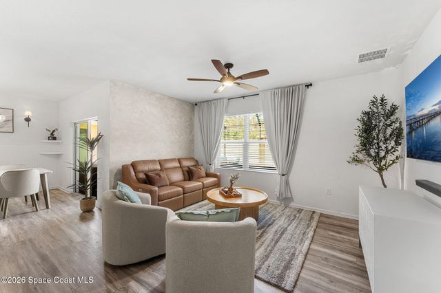 202 Alamere Drive SW, Palm Bay, FL 32908