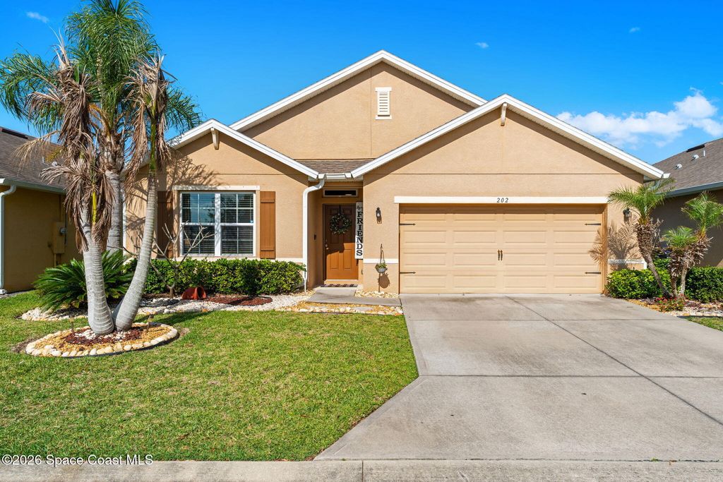 202 Alamere Drive SW, Palm Bay, FL 32908