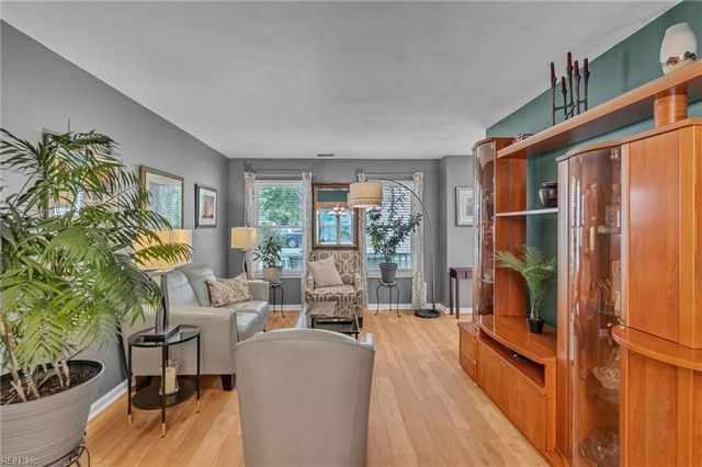 9502 Jenny CT, Norfolk, VA 23503