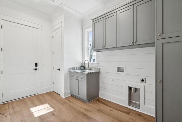 5005 Saltspray Lane, Johns Island, SC 29455