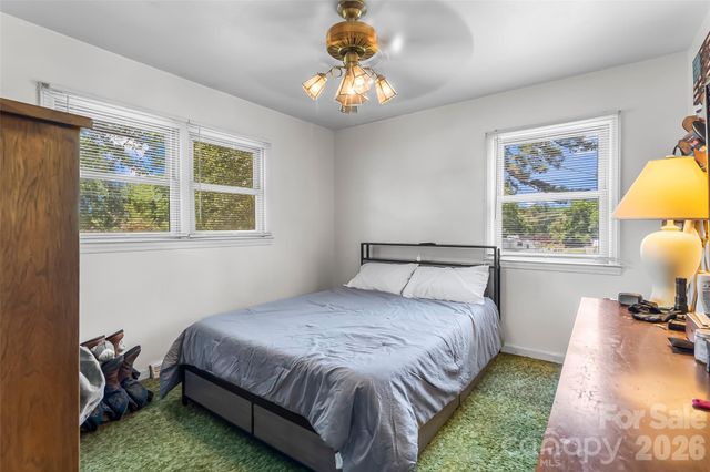 315 Windwood Drive, Bessemer City, NC 28016
