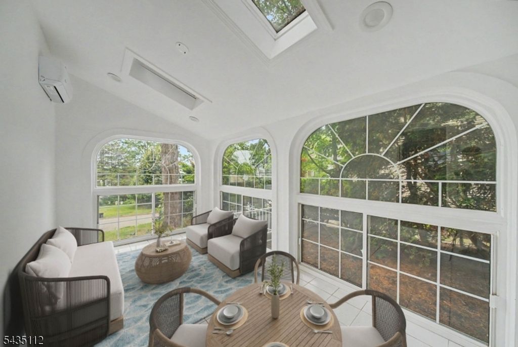 433 Louisa Ave, Wyckoff Twp., NJ 07481 — photo 2