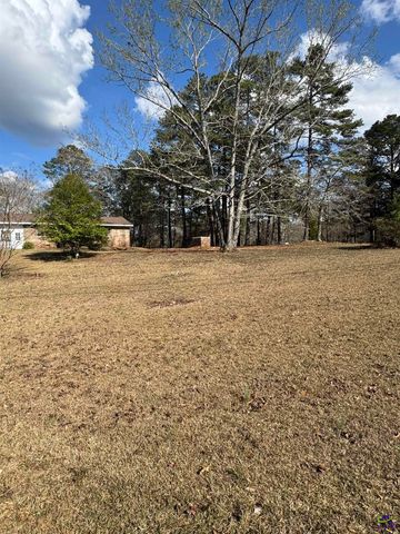 562 Johnstonville Rd, Barnesville, GA 30204
