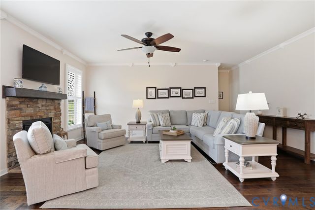 8907 Lavenham Loop, Midlothian, VA 23112