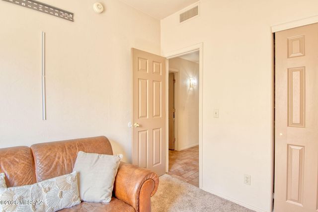 163 N Cheesebrush Avenue, Tucson, AZ 85748