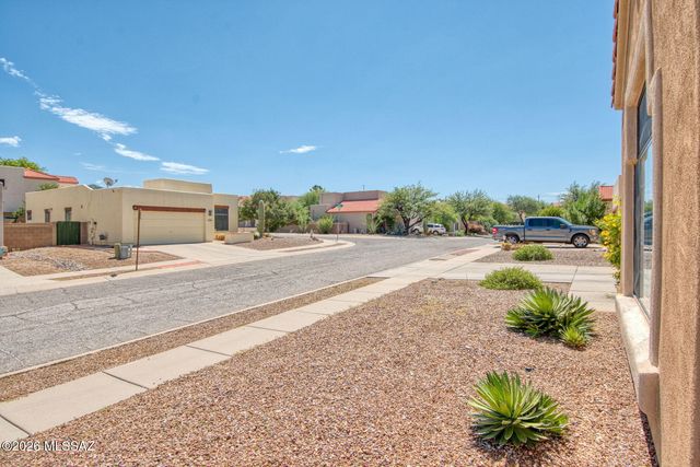 163 N Cheesebrush Avenue, Tucson, AZ 85748