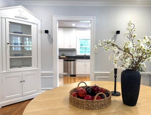 19 Saint Mary's St, Newton, MA 02462